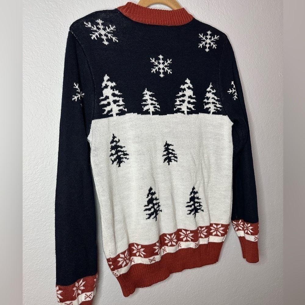 Tipsy Elves Merry Christmas Crew Neck Pullover Sweater Men’s Medium - Picture 9 of 11